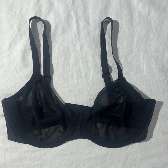 Skims Women’s Black Sheer Ultra Fine Mesh Underwire Bra Size 36DD - Picture 1 of 7